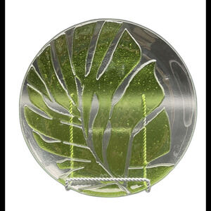 Crate & Barrel Fused Art Glass GREEN LEAF Round Platter 11.75”
